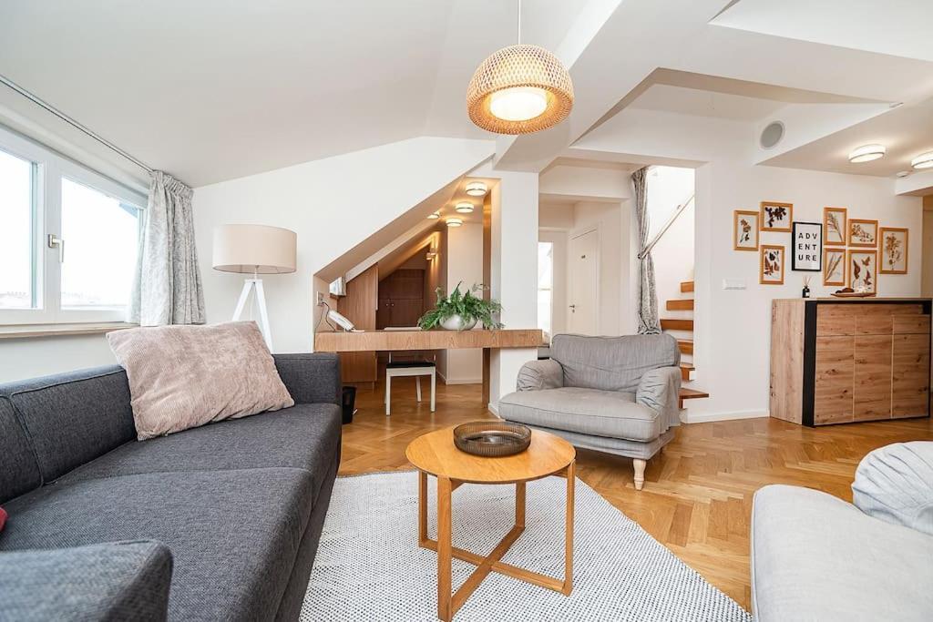 Magic With Terrace Apartmán
